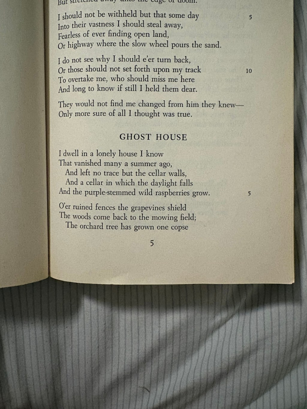 “Ghost House” by Robert Frost – A Poem Review… Sort&nbsp;of